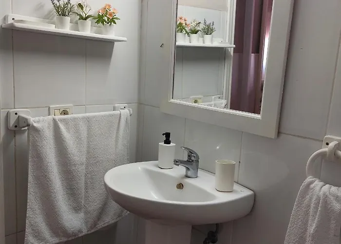 Hébergement de vacances Candela's House *